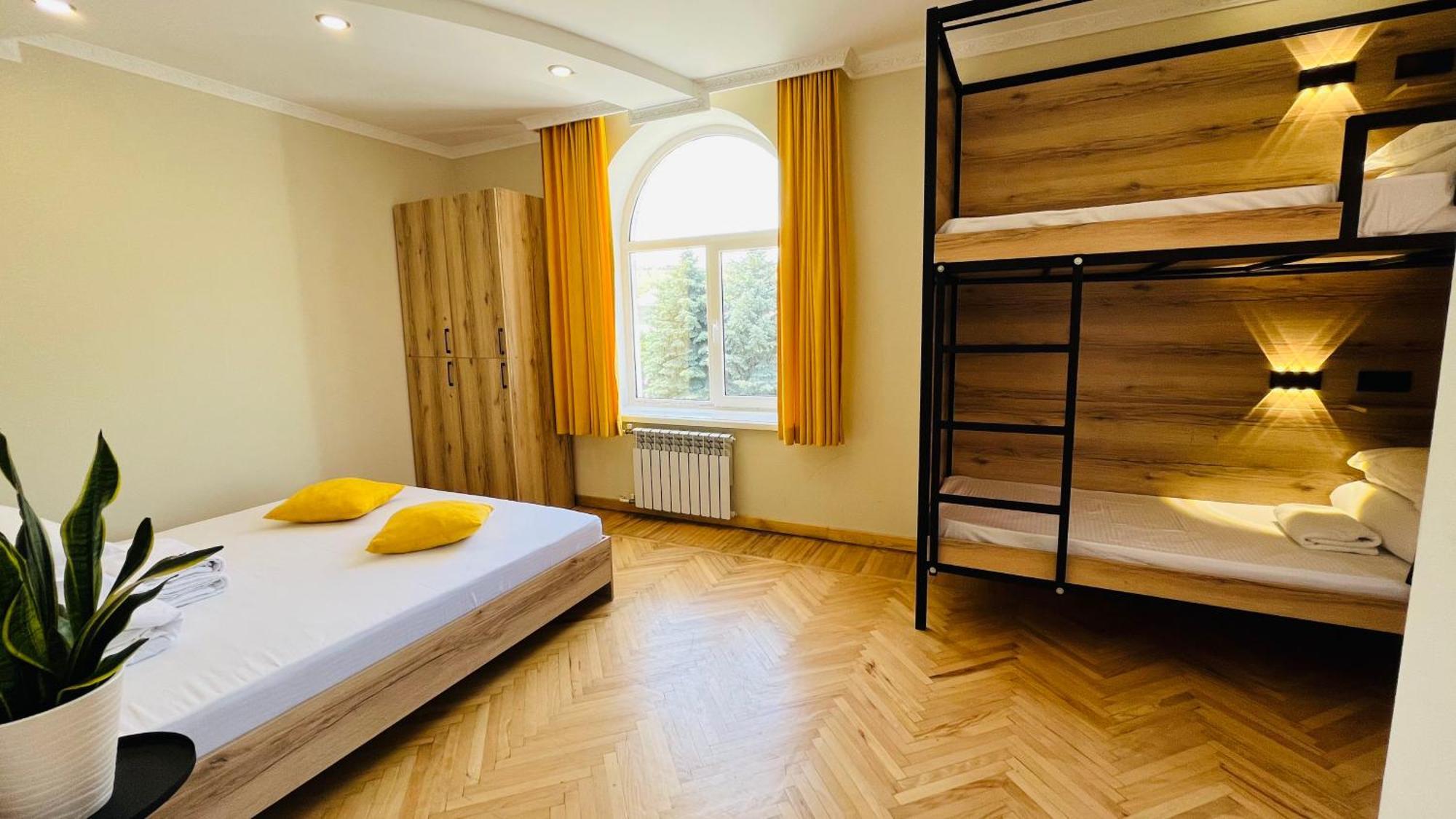 People Guest House Biskek Kültér fotó
